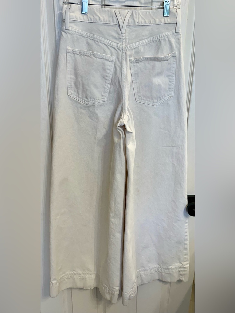 Veronica Beard Haizley Extra Wide Leg Cream Colored Jeans Size 26 - Picture 7 of 10